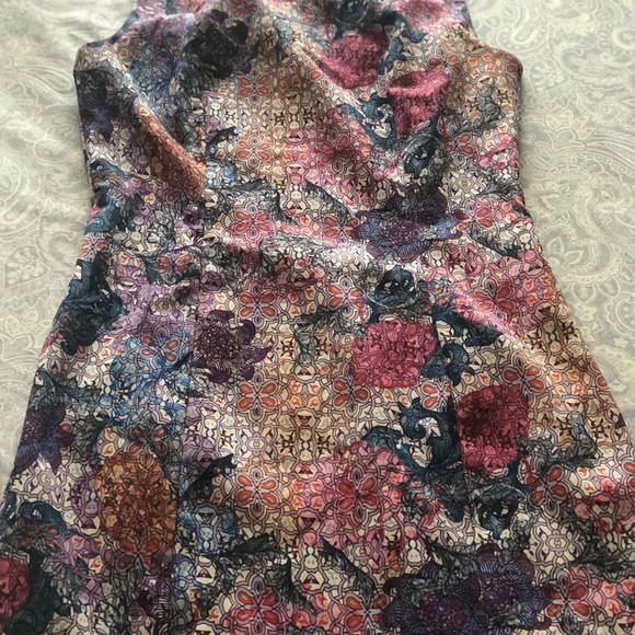 Lovely H&M dress - Picture 7 of 11